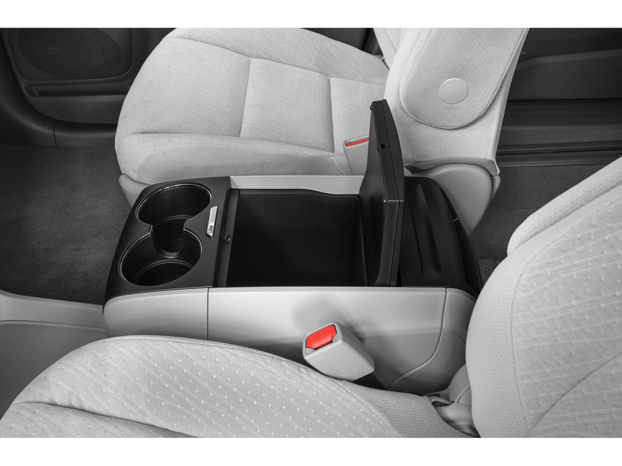 2015 Toyota Sienna LE 8 Passenger