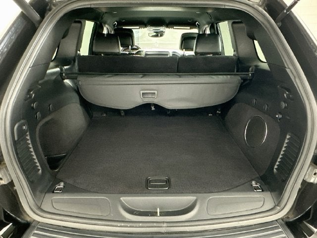 Used 2020 Jeep Grand Cherokee Altitude photo 24