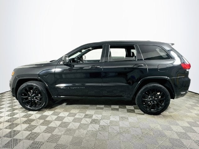 Used 2020 Jeep Grand Cherokee Altitude photo 6