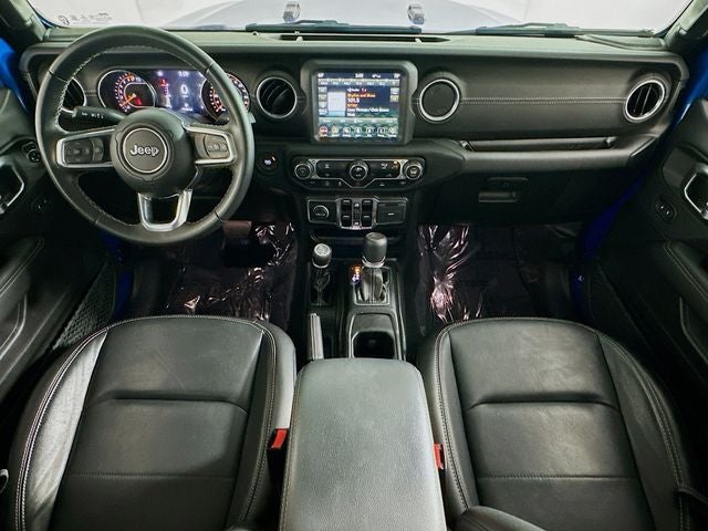 2022 Jeep Gladiator Overland