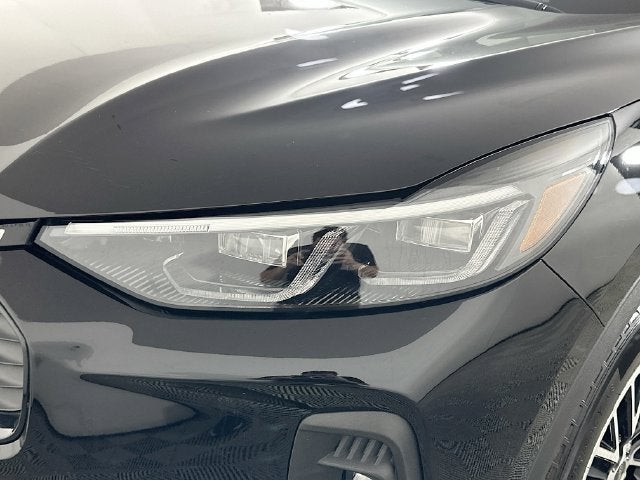 2025 Ford Escape Plug-In Hybrid Base