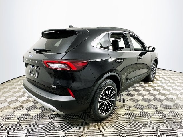 2025 Ford Escape Plug-In Hybrid Base