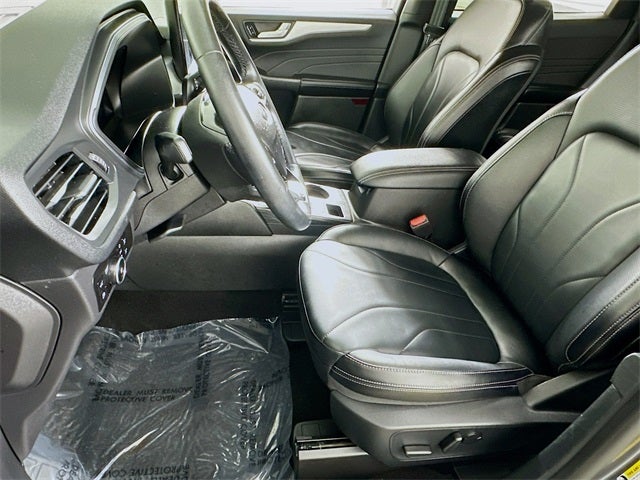 2025 Ford Escape Hybrid Platinum