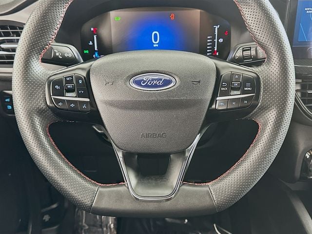 2023 Ford Escape Hybrid ST-Line