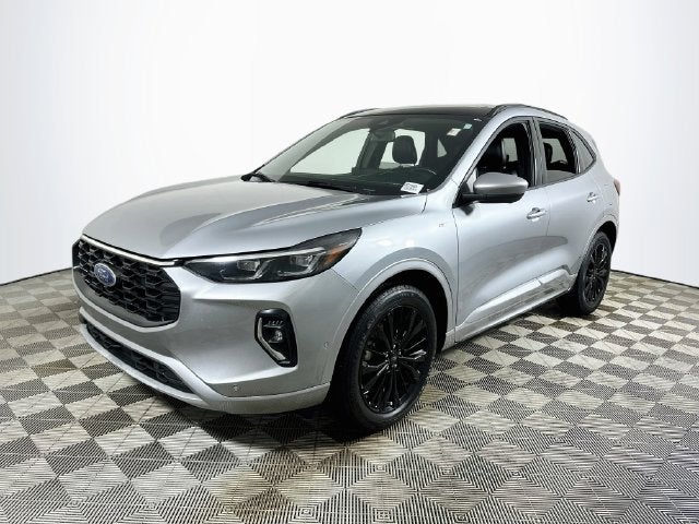 2023 Ford Escape ST-Line Elite