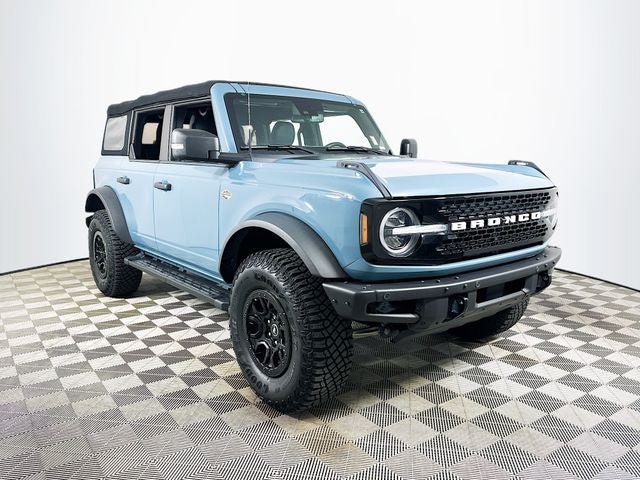 2023 Ford Bronco Wildtrak 4x4's photo