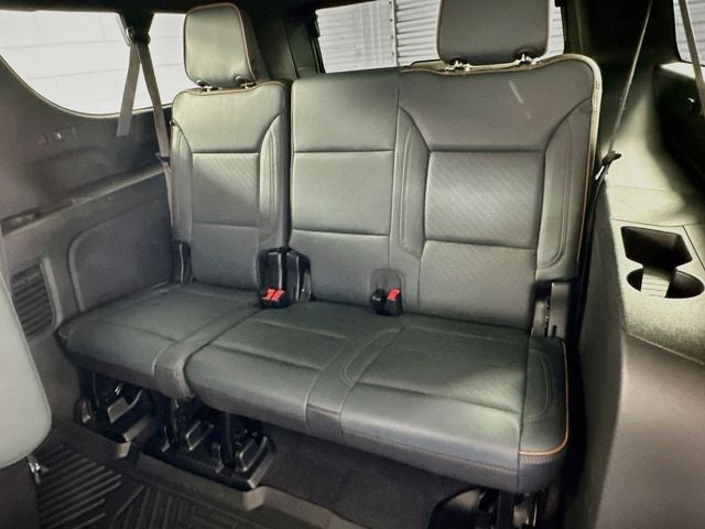 2025 GMC Yukon XL AT4