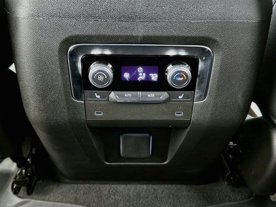 2025 GMC Yukon XL AT4