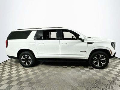2025 GMC Yukon XL AT4