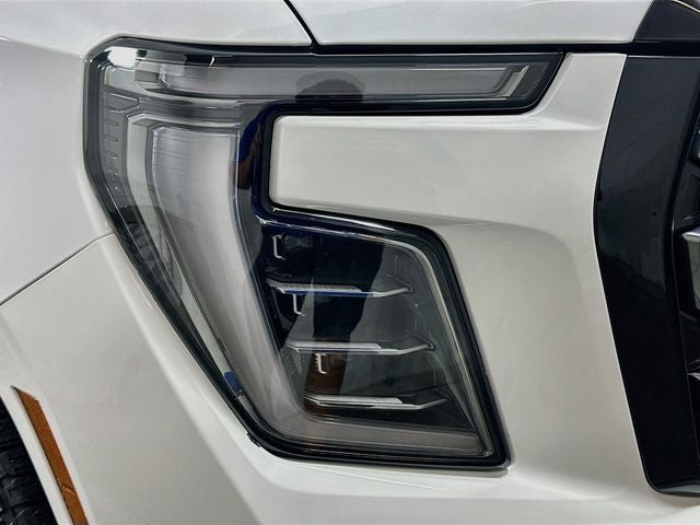 2025 GMC Yukon XL AT4
