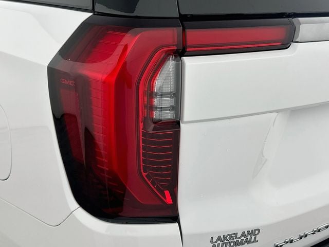 2025 GMC Yukon XL AT4