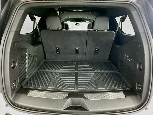 2025 GMC Yukon XL AT4