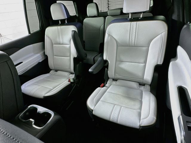2025 Chevrolet Traverse High Country