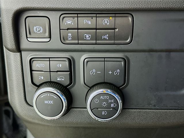 2025 Chevrolet Tahoe RST