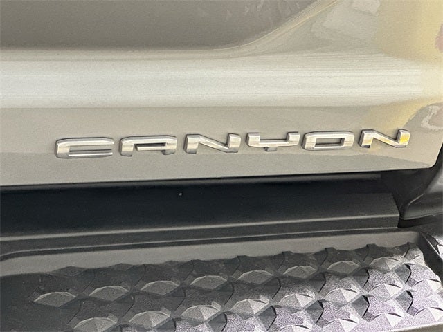 2023 GMC Canyon Denali