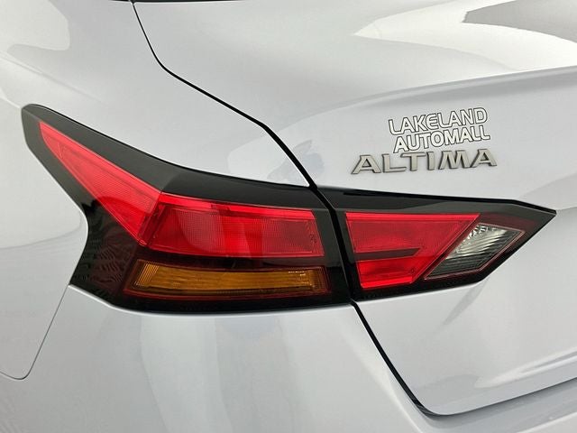 2025 Nissan Altima 2.5 SR