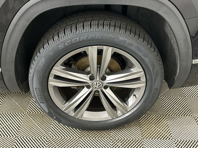 2019 Volkswagen Atlas 3.6L V6 SEL R-Line R-Line