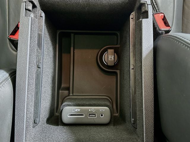 2016 Chrysler 300 Limited