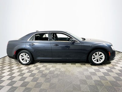 2016 Chrysler 300 Limited