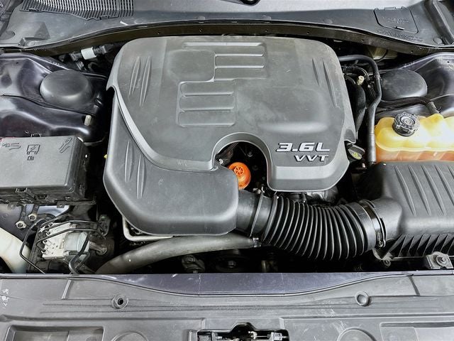 2016 Chrysler 300 Limited