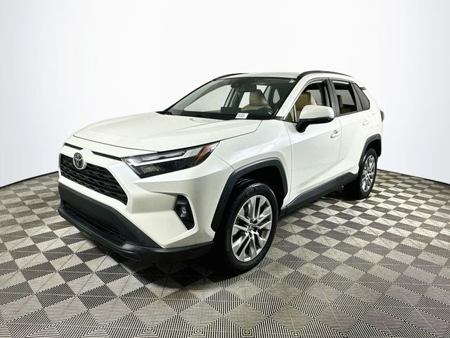2022 Toyota RAV4 XLE Premium