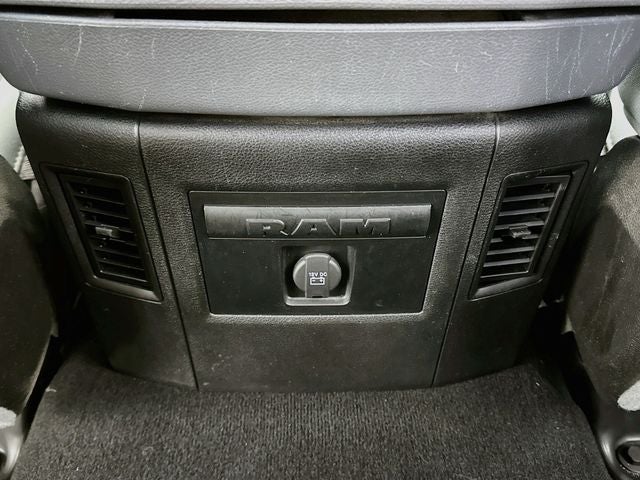 2020 RAM 1500 Classic SLT