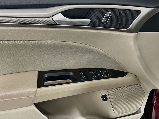 2017 Ford Fusion Hybrid SE