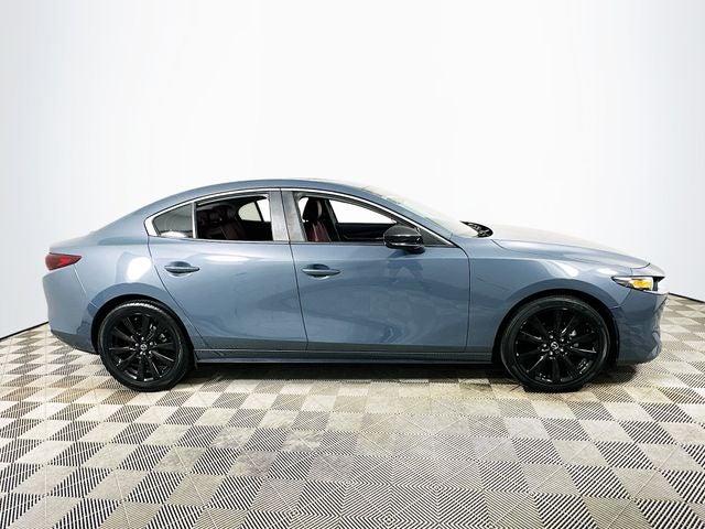 2022 Mazda Mazda3 Carbon Edition
