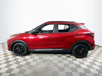 2023 Nissan Kicks SR