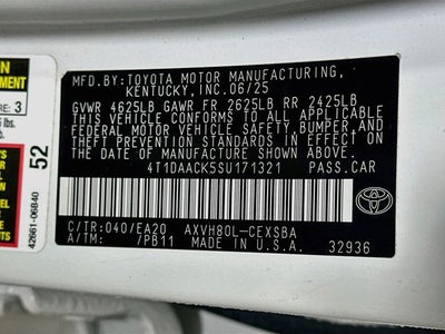 2025 Toyota Camry SE