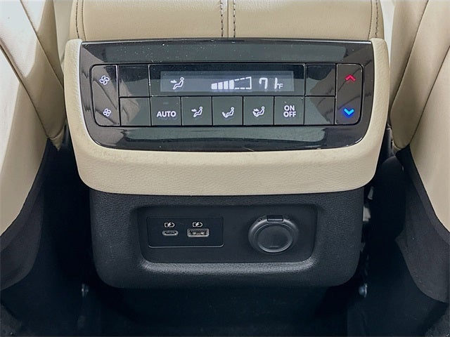 2024 INFINITI QX60 LUXE