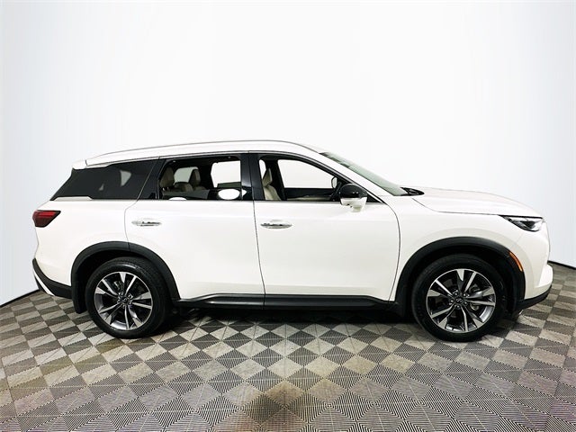 2024 INFINITI QX60 LUXE