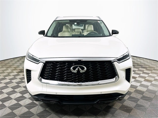2024 INFINITI QX60 LUXE