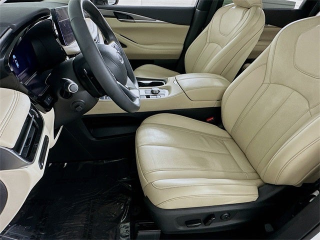 2024 INFINITI QX60 LUXE