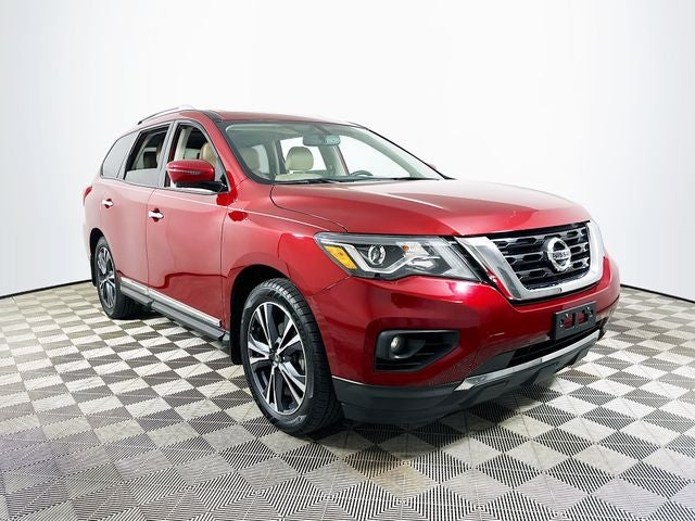 2020 Nissan Pathfinder Platinum