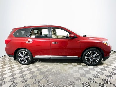 2020 Nissan Pathfinder Platinum