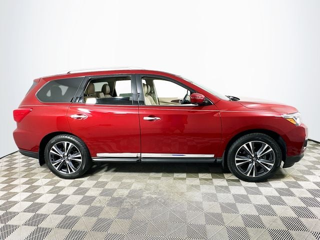 2020 Nissan Pathfinder Platinum