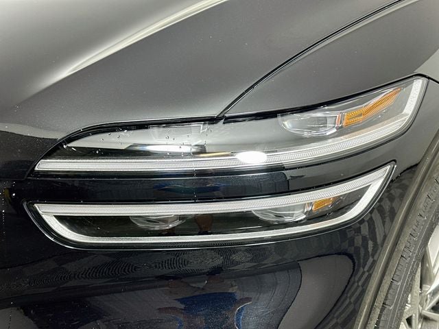 2024 Genesis GV70 2.5T Select