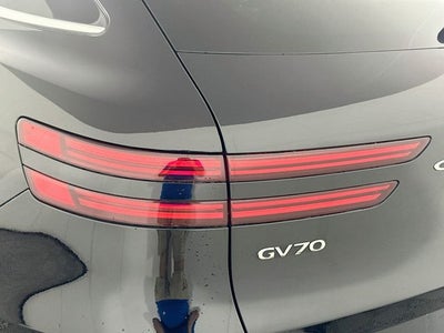 2024 Genesis GV70 2.5T Select