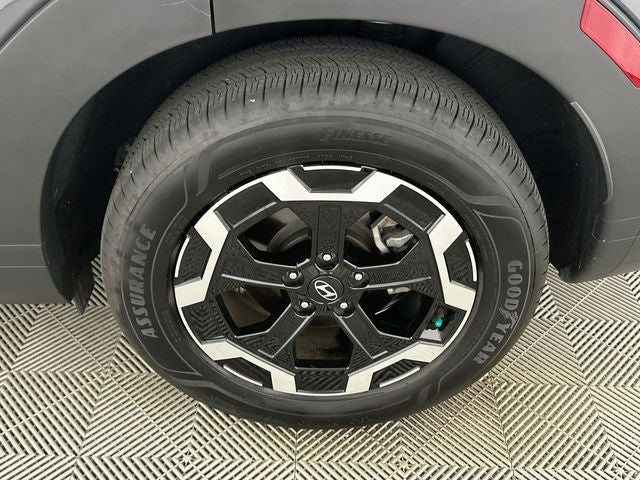 2025 Hyundai Santa Fe SE