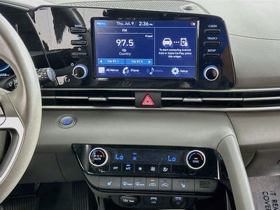 2022 Hyundai Elantra SEL
