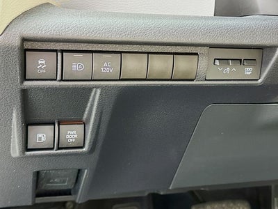 2021 Toyota Sienna XLE 7 Passenger