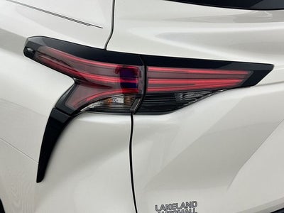 2021 Toyota Sienna XLE 7 Passenger