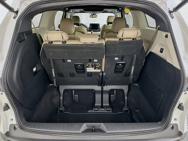 2021 Toyota Sienna XLE 7 Passenger