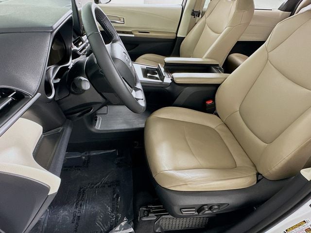 2021 Toyota Sienna XLE 7 Passenger