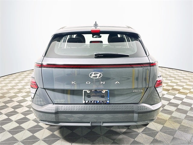 2025 Hyundai Kona Electric SE