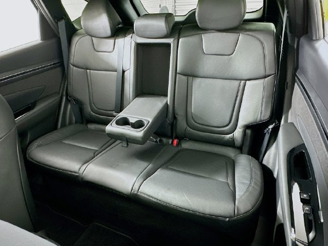 Used 2023 Hyundai Tucson Hybrid Limited photo 11