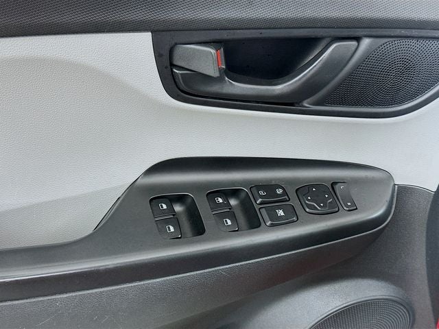 2022 Hyundai Kona SE