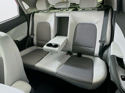 2022 Hyundai Kona SE