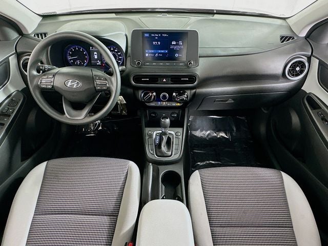 2022 Hyundai Kona SE